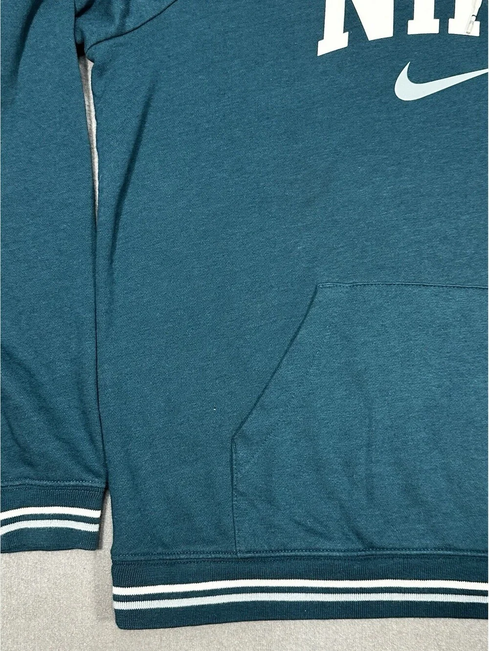 Nike Hoodie Mens Medium Green Spell Out Swoosh Pullover Sweatshirt